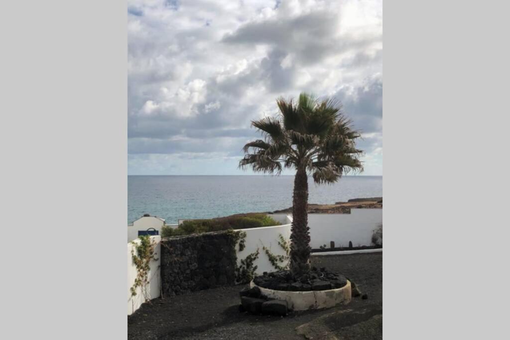Playa Marina Ocean View Eco Bungalow Arrieta  Buitenkant foto